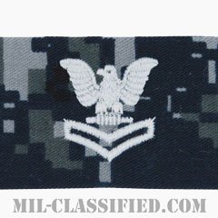 二等兵曹（Petty Officer Second Class）[NWU Type1/キャップ用階級章/生地テープパッチ]の画像
