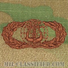楽隊章 (ベーシック)（Band Badge, Basic）[OCP/ブラウン刺繍/パッチ]の画像