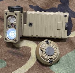 USED・STREAMLIGHT　LIGHT　SIDEWINDER＋ヘルメットマウント　セット・米軍放出品　実物　の画像