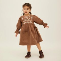 お出かけシーズンにぴったり！きれいな刺しゅうが施されたコーデュロイワンピース☆お誕生日プレゼント・クリスマスギフトに！80サイズ、90サイズ、100サイズ、110サイズの画像