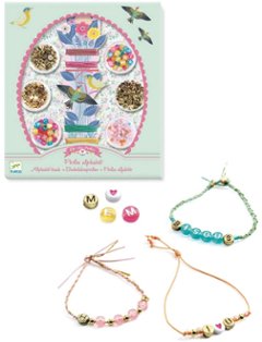 お誕生日プレゼント・クリスマスプレゼントにおすすめ！フランスおもちゃブランド「DJECOジェコ」のアルファベットビーズセット画像