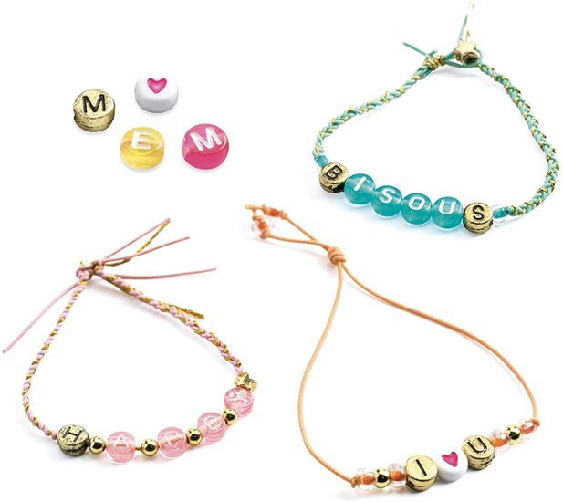 お誕生日プレゼント・クリスマスプレゼントにおすすめ！フランスおもちゃブランド「DJECOジェコ」のアルファベットビーズセット画像