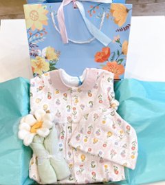 【ラッピング無料】出産祝いに人気｜日本製ベビー服2WAYオールギフト｜女の子におすすめ【上質な贈り物】Boribonウーフ｜新生児から長く使えますの画像