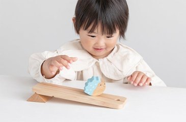 置いておくだけでかわいい！！GENI（ジェニ）とことこスロープトイ Harry（ハリー）こどもの日ギフトやお誕生日プレゼントにおすすめ！の画像