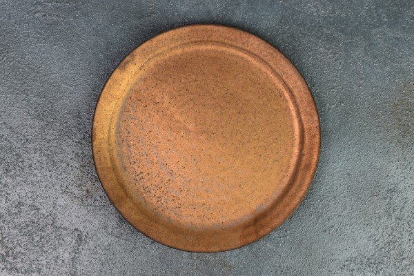 燻金リム皿 21cm（高橋燎）の画像