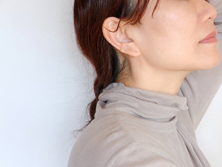 【片耳販売】 K18 ミルグレイン アミメ イヤーカフ rph43716023画像