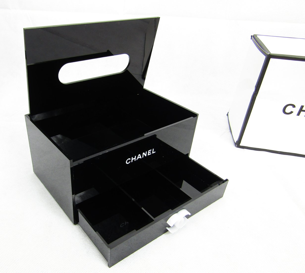 CHANEL ティッシュケース｜創作品モール あるる