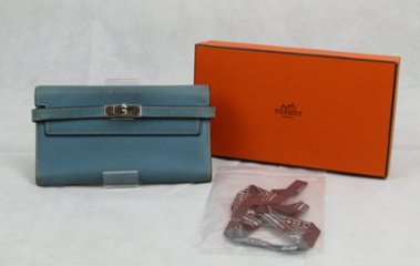 Hermès　ケリーウォレットの画像