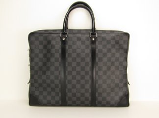 Louis Vuitton　ポルトドキュマン・ヴォワヤージュ　TR1113の画像