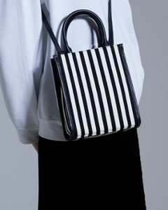 Nina stripe bagの画像