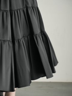 Lisa Satin Black画像