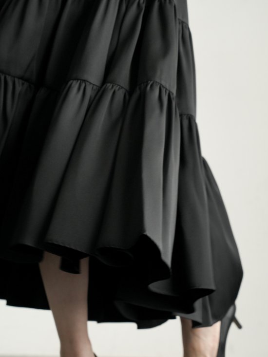 Lisa Satin Black画像