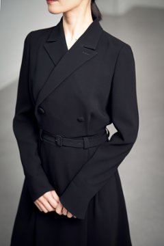 Elliot Formal画像