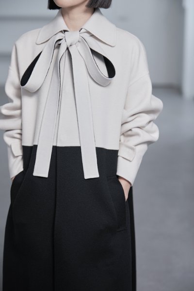 Parker Bicolor Premium Offwhite/Blackの画像