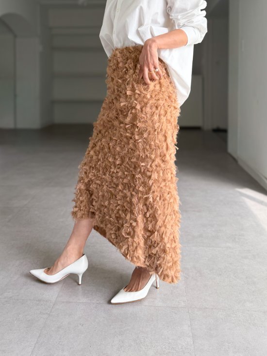 Odile Feather Cappuccino画像