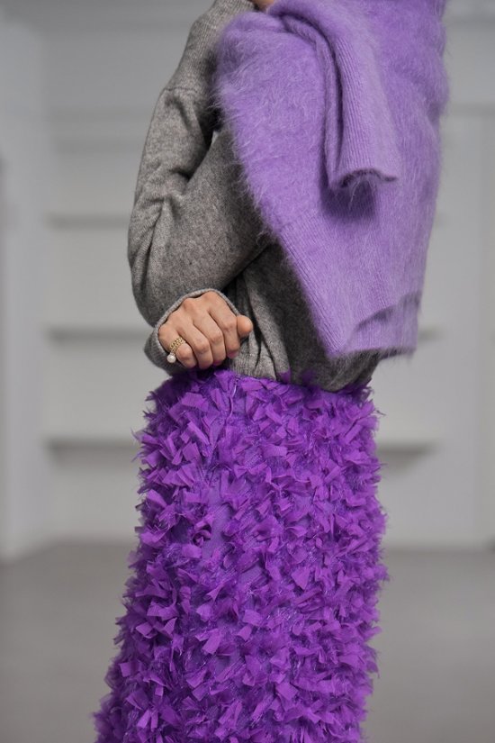 Odile Feather Grape画像