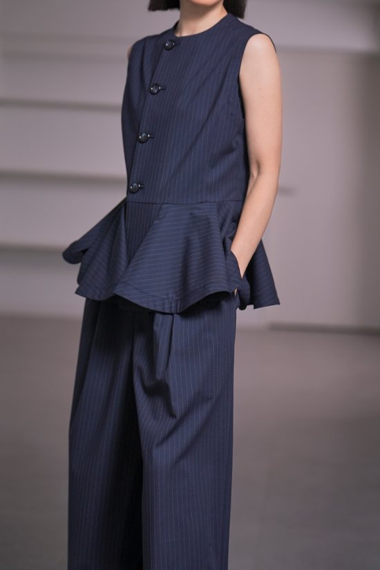 【2月末-3月中旬デリバリー予定】Faye Pinstripe画像