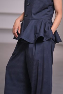 【2月末-3月中旬デリバリー予定】Faye Pinstripe画像