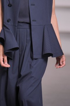 【2月末-3月中旬デリバリー予定】Faye Pinstripe画像