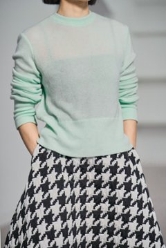Darcy mintの画像