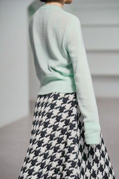 Darcy mint画像