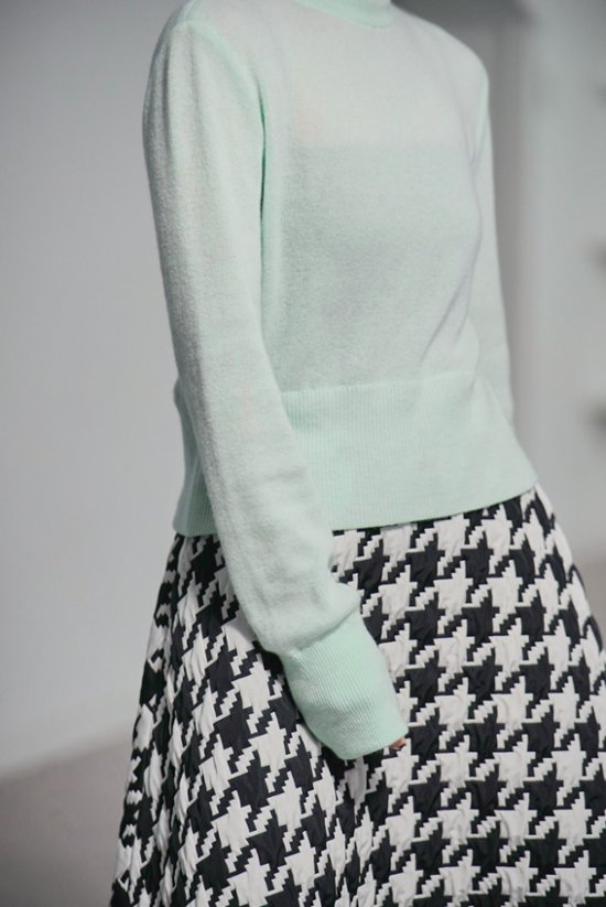 Darcy mint画像