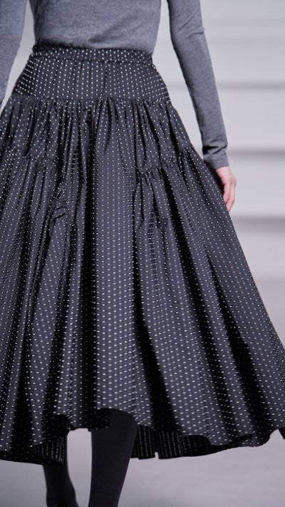 Eleanor Twinkle Dot Blackの画像