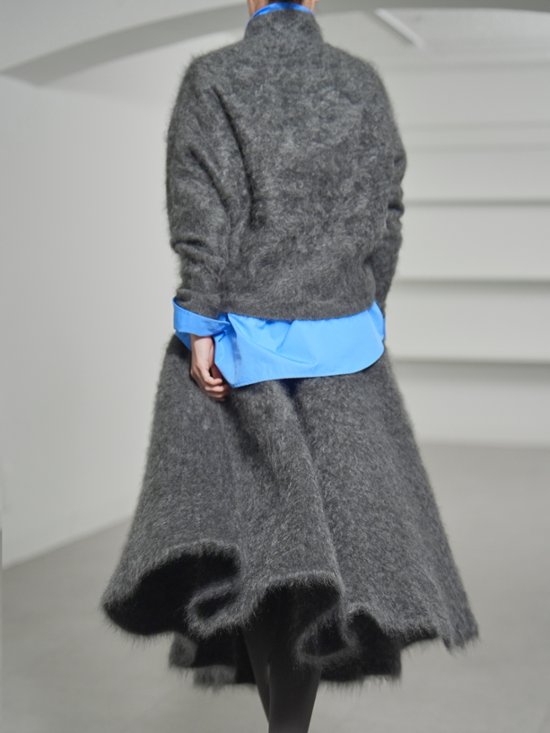 Tate Fur Cashmere Charcoal画像