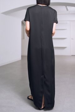 【5月末-6月中旬デリバリー予定】Manon Satin Black 画像