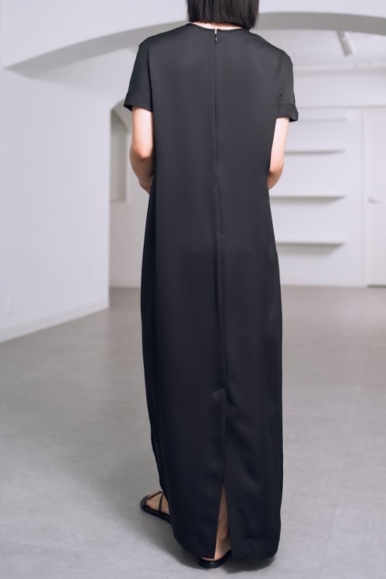 【5月末-6月中旬デリバリー予定】Manon Satin Black 画像