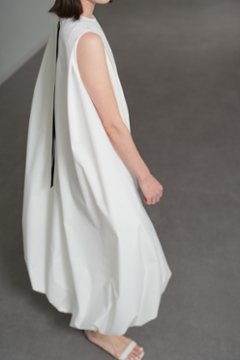 【6月中旬-6月末デリバリー予定】Caro White画像