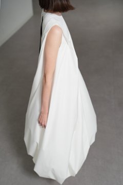 【6月中旬-6月末デリバリー予定】Caro White画像