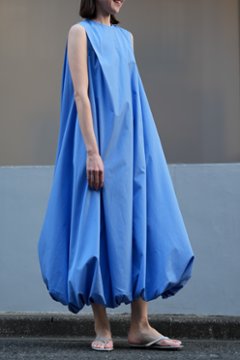 【6月中旬-6月末デリバリー予定】Caro Saxe Blue画像