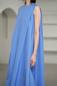 【6月中旬-6月末デリバリー予定】Caro Saxe Blue画像