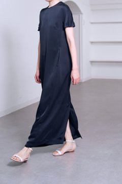 【5月末-6月中旬デリバリー予定】Manon Satin Navy 画像