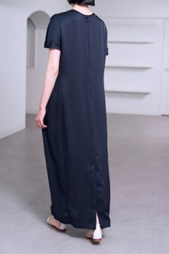 【5月末-6月中旬デリバリー予定】Manon Satin Navy 画像