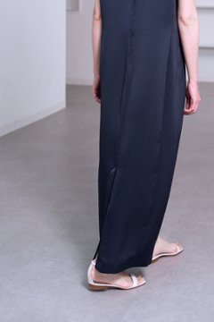 【5月末-6月中旬デリバリー予定】Manon Satin Navy 画像