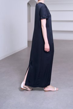 【5月末-6月中旬デリバリー予定】Manon Satin Navy 画像