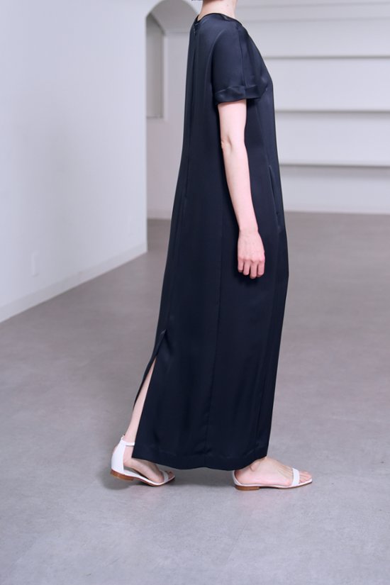 【5月末-6月中旬デリバリー予定】Manon Satin Navy 画像