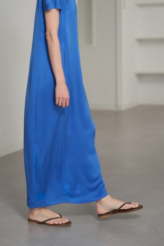 【5月末-6月中旬デリバリー予定】Manon Satin Ibiza Blue画像