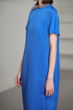 【5月末-6月中旬デリバリー予定】Manon Satin Ibiza Blue画像