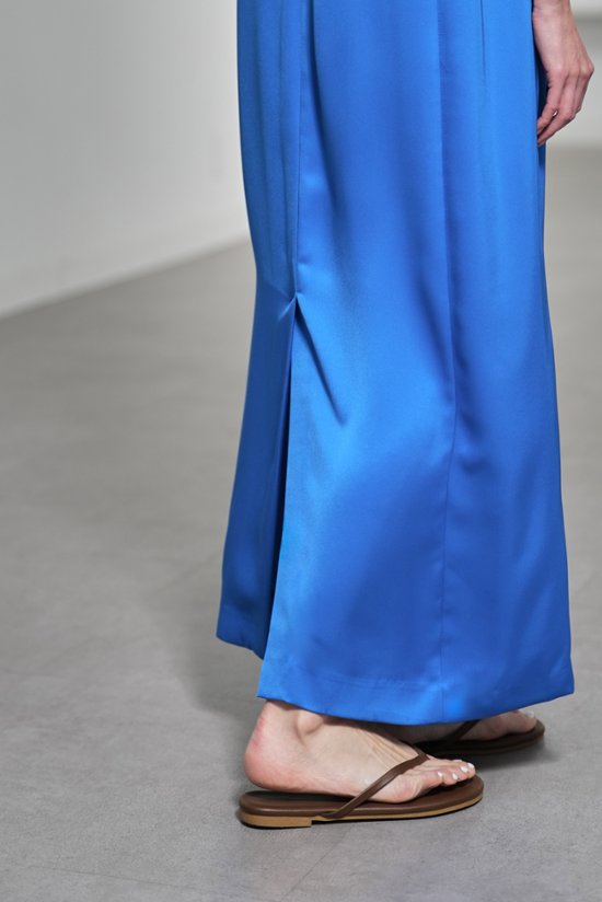 【5月末-6月中旬デリバリー予定】Manon Satin Ibiza Blue画像