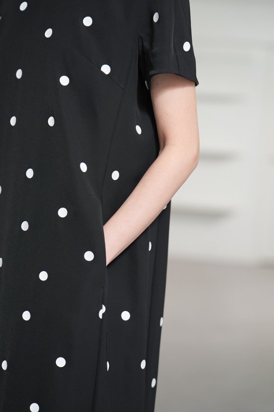 【5月末-6月中旬デリバリー予定】Manon Dot Black/White画像