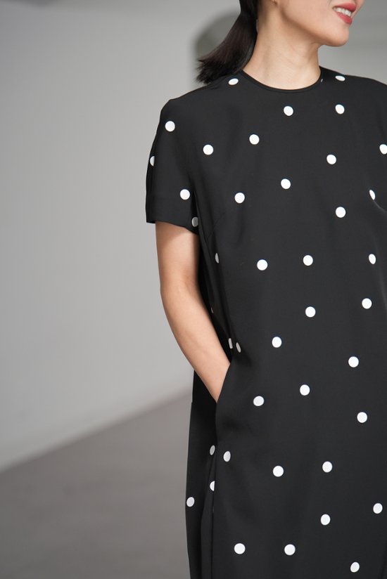 【5月末-6月中旬デリバリー予定】Manon Dot Black/White画像