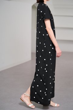 【5月末-6月中旬デリバリー予定】Manon Dot Black/White画像