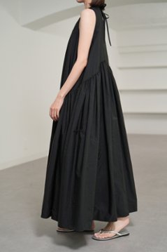 【5月末-6月中旬デリバリー予定】Nadia Black画像