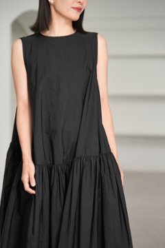 【5月末-6月中旬デリバリー予定】Nadia Black画像