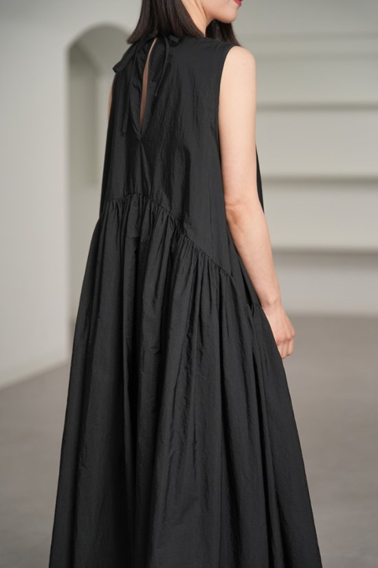 【5月末-6月中旬デリバリー予定】Nadia Black画像