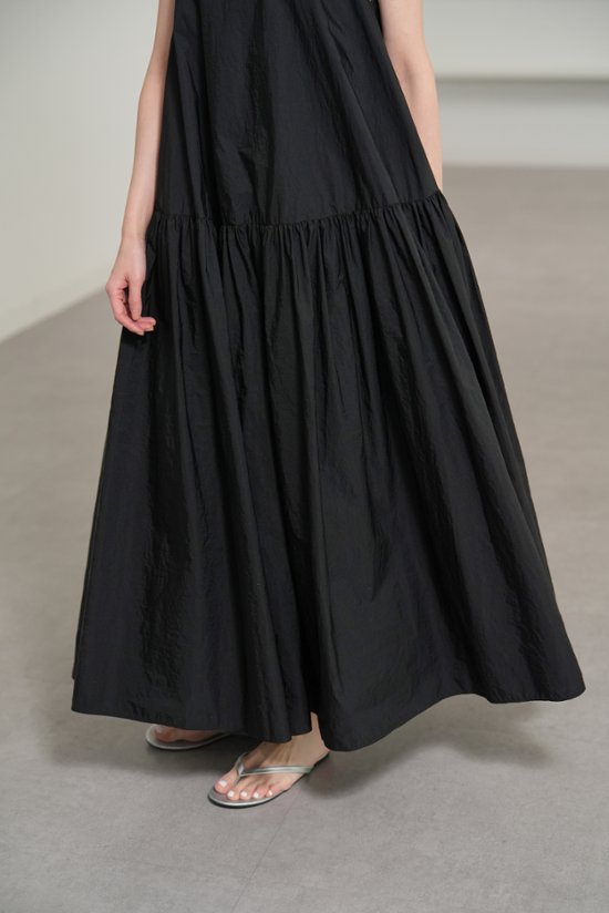 【5月末-6月中旬デリバリー予定】Nadia Black画像