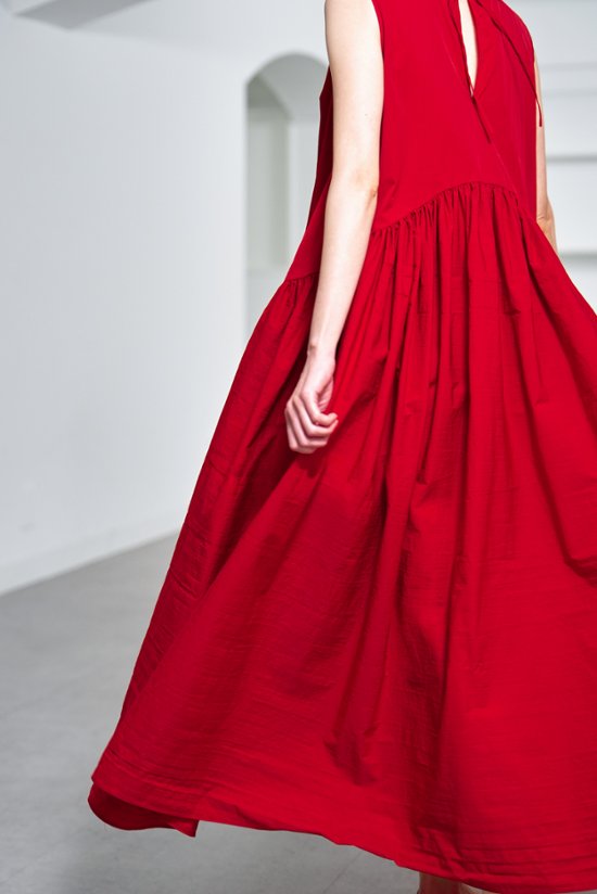 【5月末-6月中旬デリバリー予定】Nadia Red画像